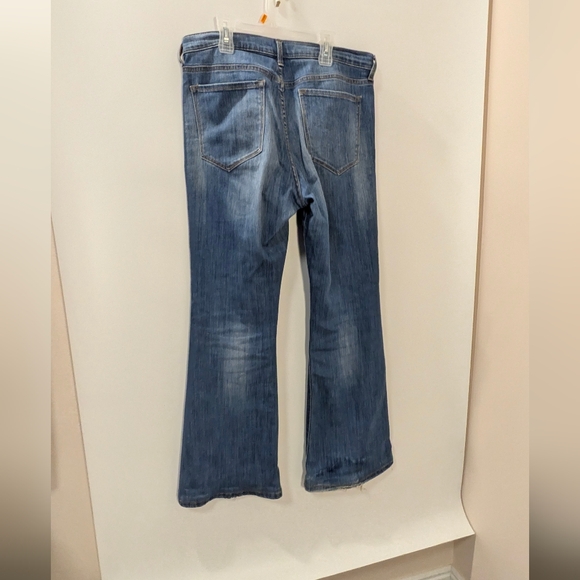 Banana Republic flare jeans - Picture 6 of 10